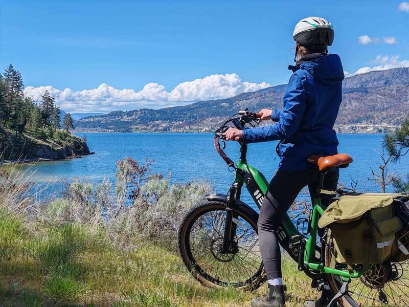 Kelowna: E-Bike Rental with In-App Navigation Guide - Letting the app handle the route