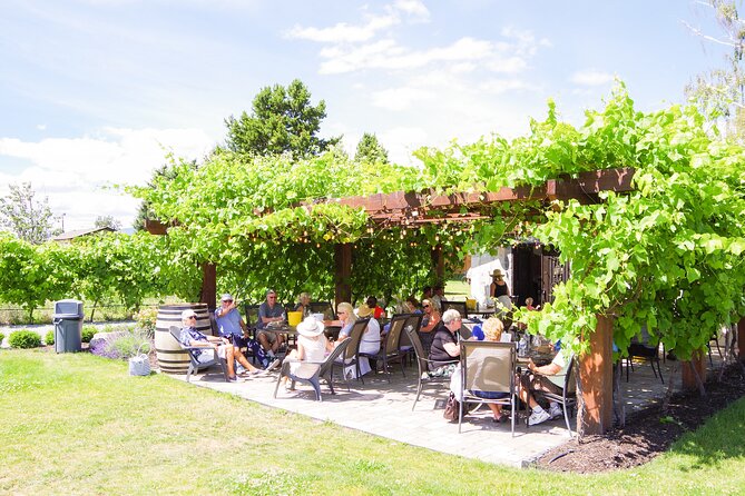 Kelowna Guided E-Bike Wine Tour with Tastings and Okanagan Lunch - Why an e-bike is the right way to see Kelowna wine country