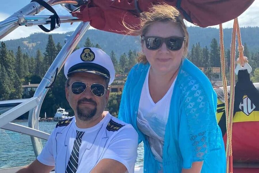 Kelowna: StarCraft C1700 Speed Boat Rental - Taking control of a Kelowna boat day