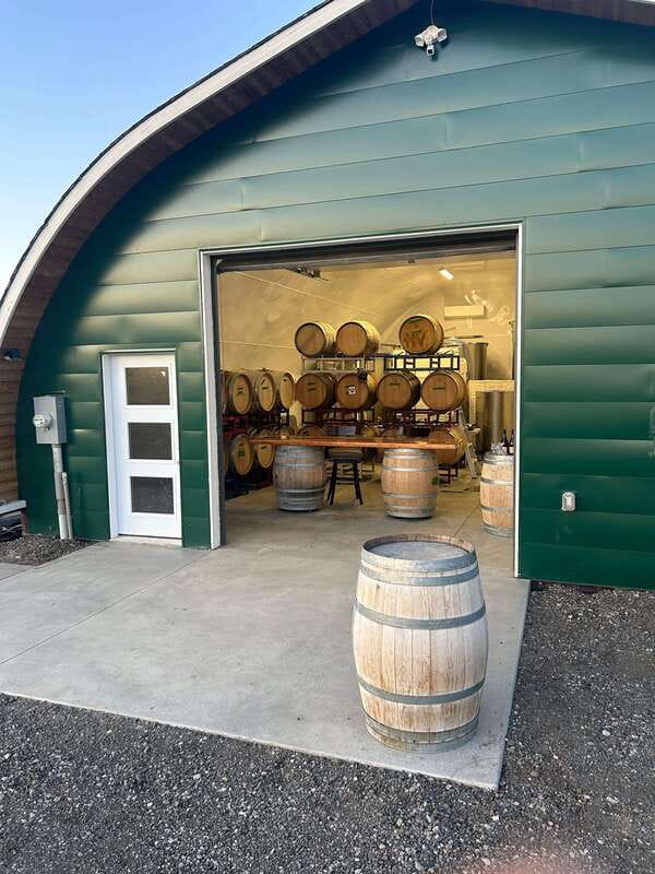 Kelowna: Wine Tasting by E-bike, Smartphone Guide & Lunch - Lunch at Meadow Vista Honey Wines