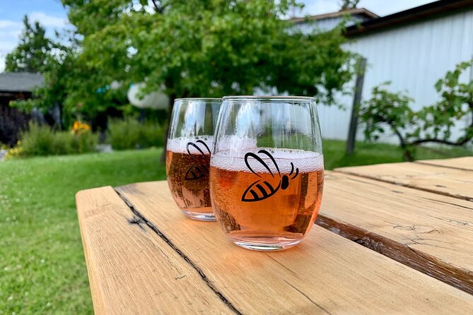 Kelowna Wine Tour by E-bike, Okanagan Valley Views and Lunch - SpearHead Winery and the popular middle stop