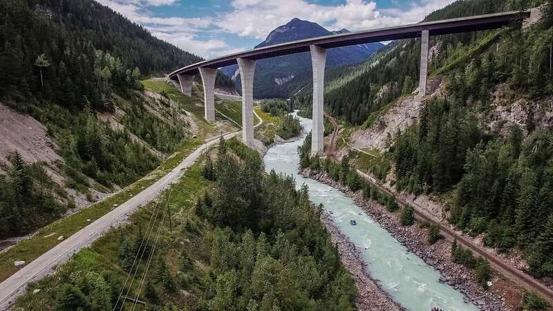 Kicking Horse River: Whitewater Rafting Experience - Who should book this river run