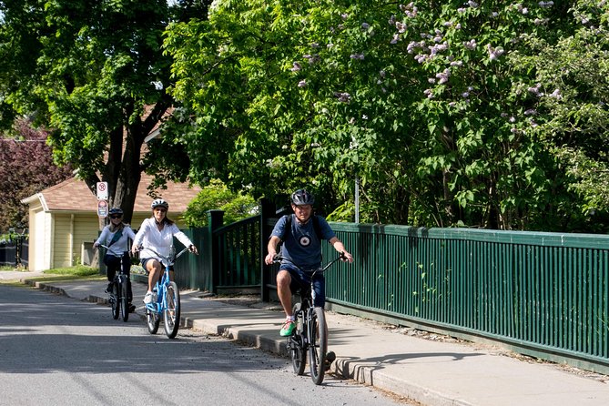 Kingston Bike Tours - Kingston’s military past and Canada’s First Capital