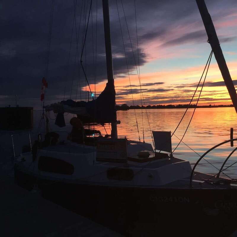 Kingston: Skippered Sailing Charter - Why the Private Group Format Matters
