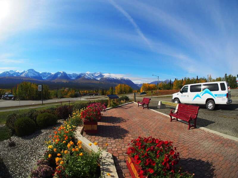 Kluane National Park: Full Day Tour - Kathleen Lake delivers the clearest pause