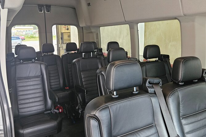 Lake Louise and Moraine Lake Full Day Tour - What the small-group van changes