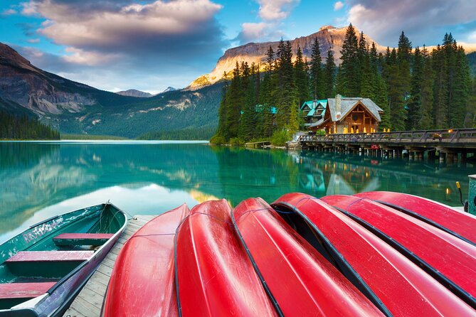 Lake Louise Moraine Lake Johnston Canyon 1.5h Half Day Tour - Two famous lakes without the parking headache