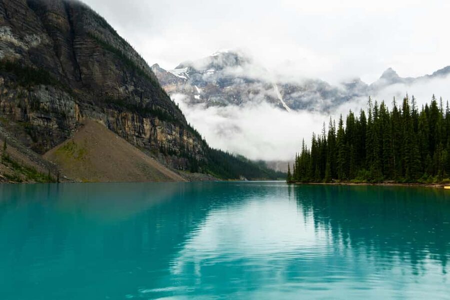 Lake Louise, Moraine Lake, tour from Canmore/Banff - Lake Louise: 75 minutes beside the turquoise water
