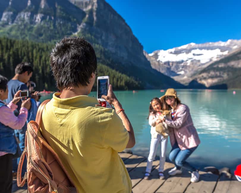 Lake Louise, Moraine Lake, tour from Canmore/Banff - Who will appreciate this outing most
