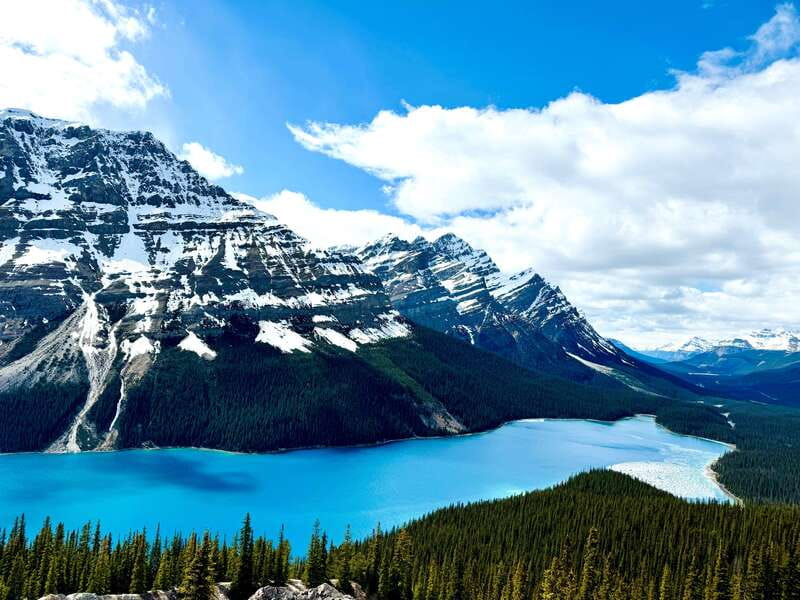 Lake Louise, Peyto Lake, Johnston Canyon & Icefields Parkway - Castle Mountain and the changing Rocky Mountain views