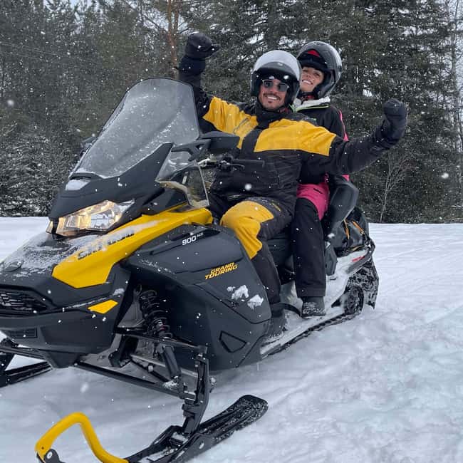 Laurentians: Snowmobile Guided Tour - Getting fitted for a Laurentian winter