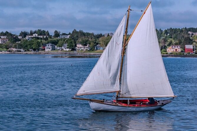 Lunenburg Tour - The Inland Drive From Halifax