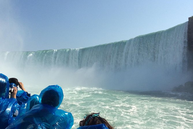 Luxury Private Tour of Niagara Falls from Toronto - Table Rock gives you the classic Niagara view