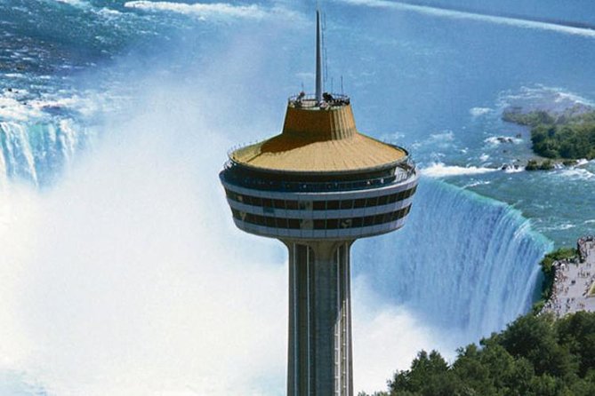 Luxury Private Tour of Niagara Falls from Toronto - The guide can make or break the day