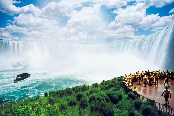 Luxury Private Tour of Niagara Falls from Toronto - What $746.84 buys you