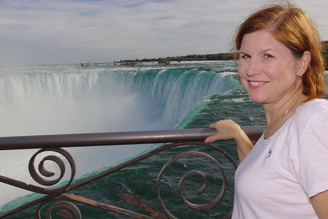Luxury Small-Group Niagara Falls Day Tour from Toronto with Hornblower Cruise - Niagara Falls from Table Rock and the shore