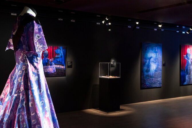 McCord Stewart Museum - Admission - A closer look at Indigenous cultures