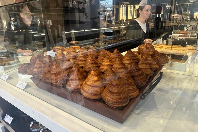 Michelin-Star Chef Curated Small-Group Montreal Food Tour - Robert’s role, and what happens if he is away