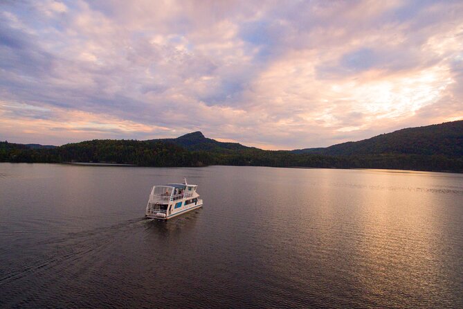 Mont-Tremblant Lake Cruise - What this Lake Tremblant cruise is really like