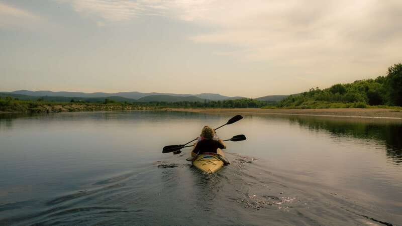 Mont-Tremblant: Self guided kayak/paddleboard on Rouge River - The first three kilometers are the least peaceful