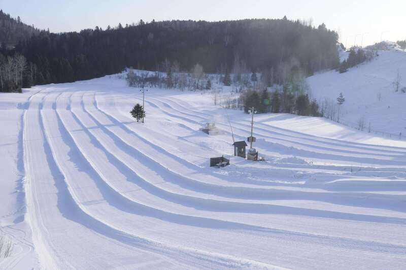 Mont-Tremblant: Snow Tubing with a Mechanical Lift - Eight snowy runs and a lift that does the hard work