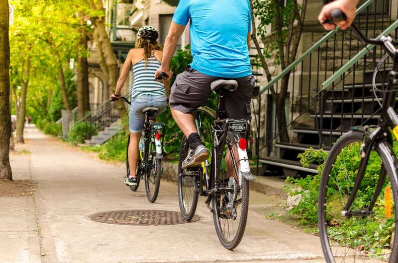 Montreal: All-Day Bicycle Rental - Starting with the hybrid comfort bike
