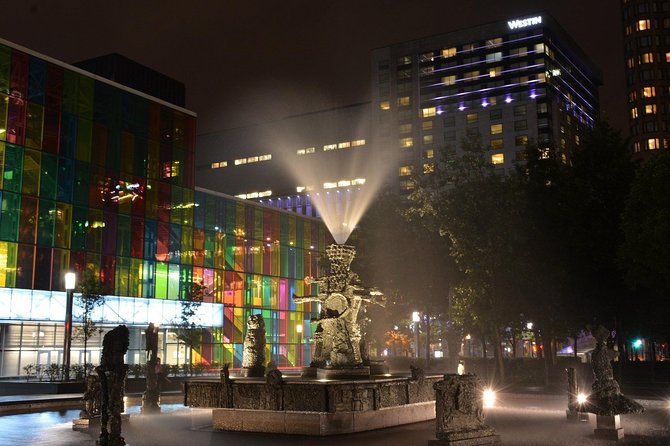 Montreal at Night Tour - Downtown streets and the final ride