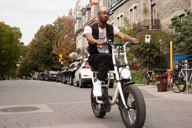 Montreal: E-Bike Sightseeing Tour - Four neighborhoods, alleyways, art, and music