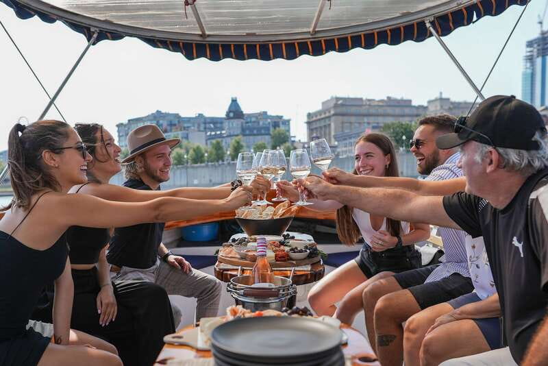 Montreal: Electric Boat Cruise with Onboard Drinks - Jacques-Cartier Pier to the Grand Quay