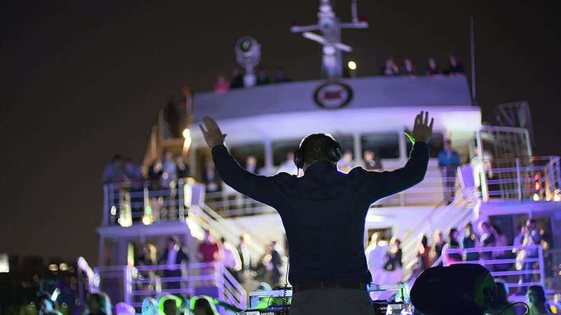 Montreal: Evening Cruise with DJ and Dance Floor - Who should book this Montreal night cruise?