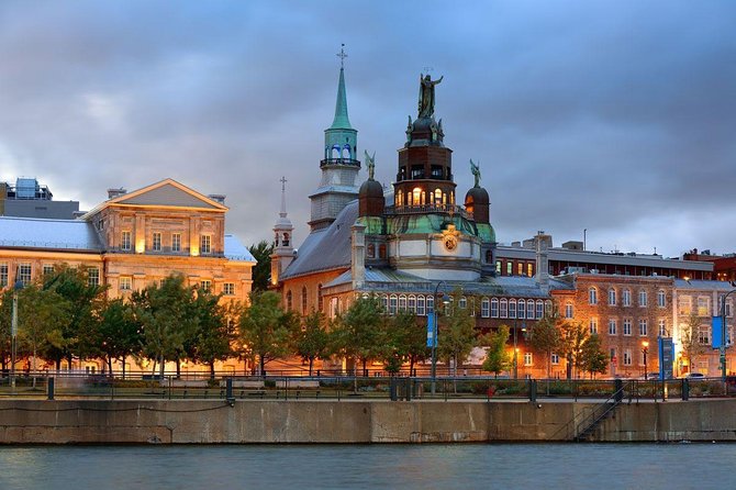 Montreal Gourmet Dinner Cruise with DJ & Dancing - My advice before you book