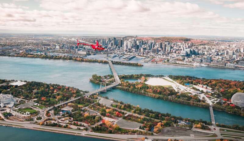 Montreal: Guided Helicopter Tour - A calm setup for first-time flyers