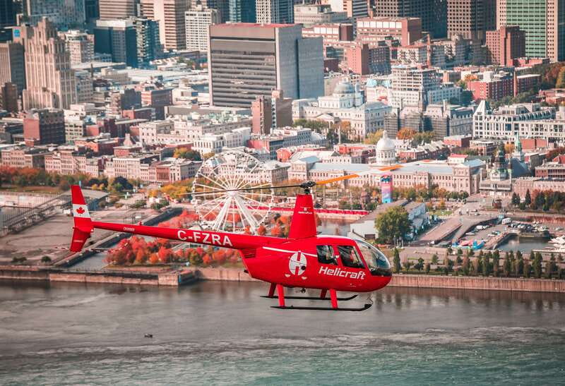 Montreal: Guided Helicopter Tour - Small groups make the flight more personal