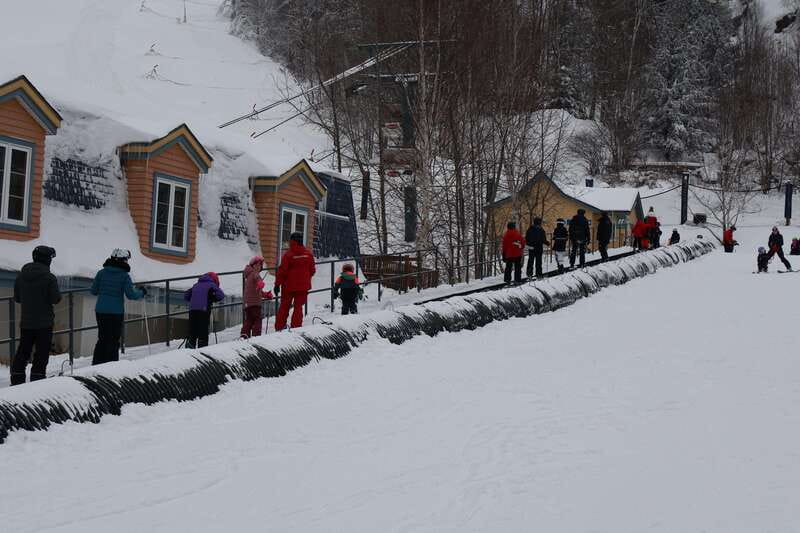 Montreal: Guided Skiing in Quebec Forests - Leaving Montreal for a full day on snow