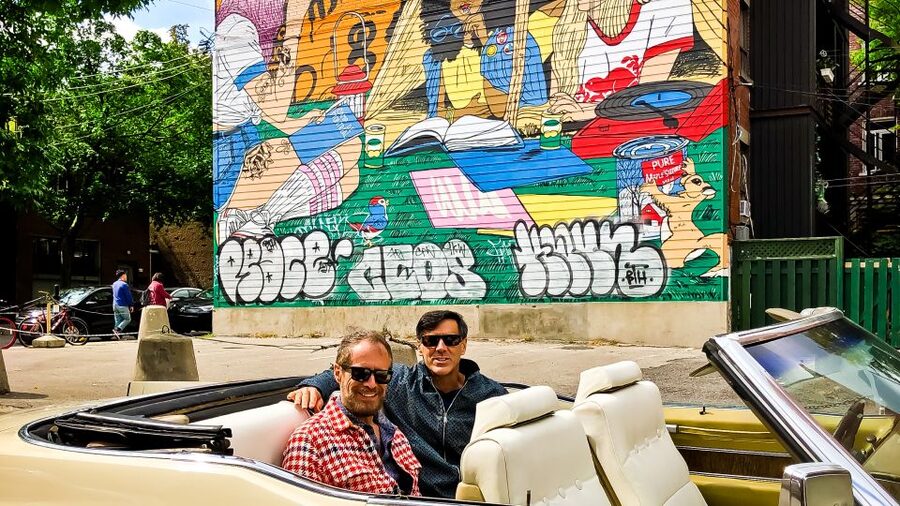 Montréal: Guided Tour in Vintage Convertible Cadillac - Who should book this vintage Cadillac tour?