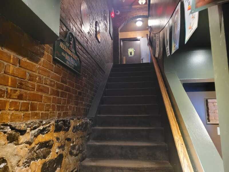 Montreal: Haunted Pub Crawl - The stories are gruesome, strange, and tied to real people