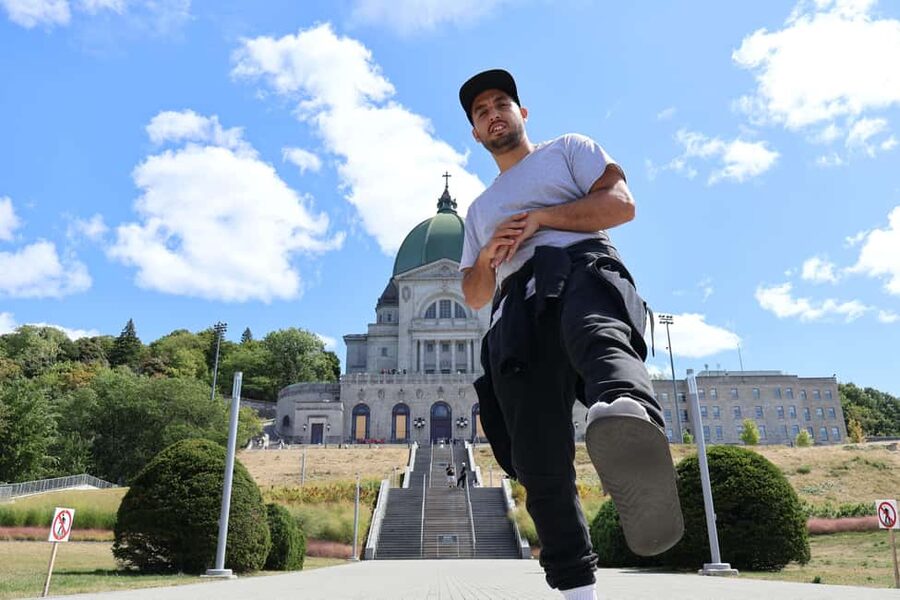 Montreal: Iconic Landmarks All-Inclusive VIP Experience - Mount Royal Chalet and the best skyline view