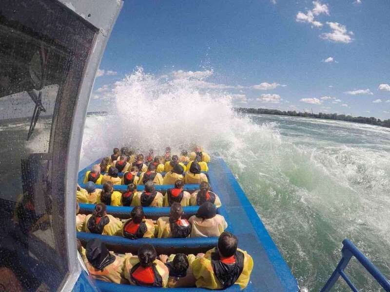 Montreal: Jet Boating on the Lachine Rapids - Should you book Saute-Moutons Jet Boating?