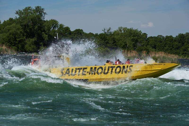 Montreal: Jet Boating on the Lachine Rapids - Why the Lachine Rapids make this more than a city cruise