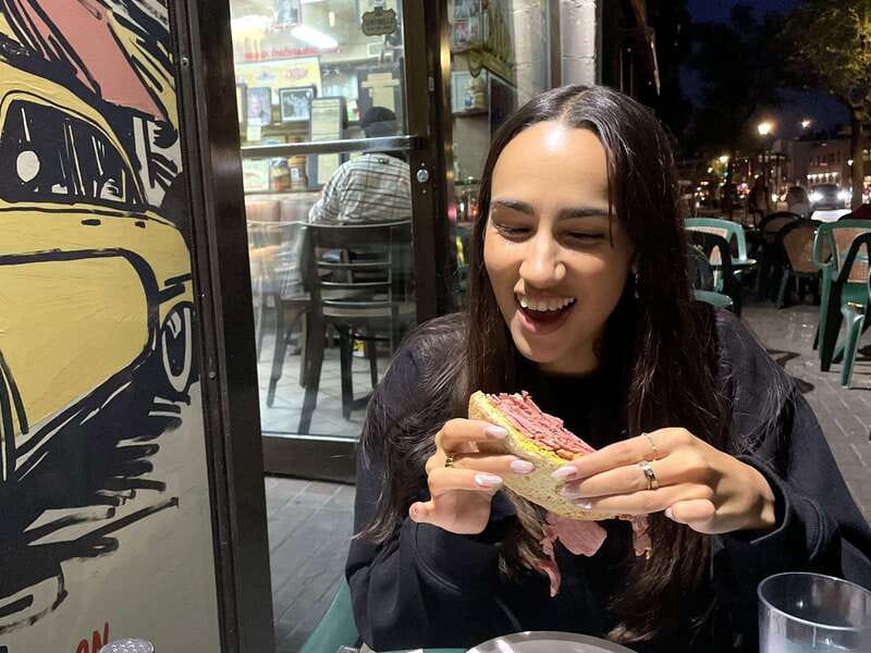 Montréal: Mile End Foodie Tour with Tasting - The first bites: poutine and Montréal comfort food