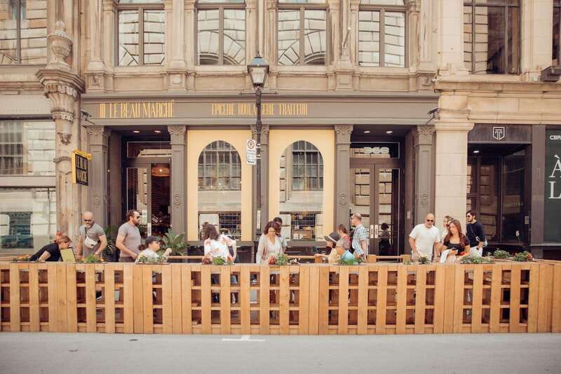 Montreal: Old Montreal Food and Drink Guided Walking Tour - Beer at Les Soeurs Grises