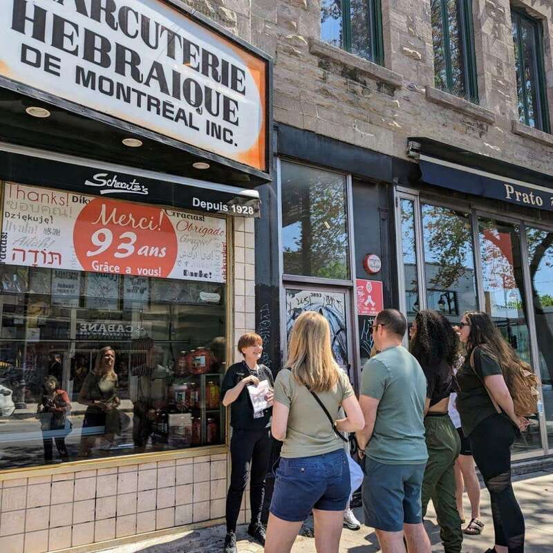Montreal: Plateau Mont-Royal & Mile End Walking Tour - Meeting your guide at Saint-Denis Street