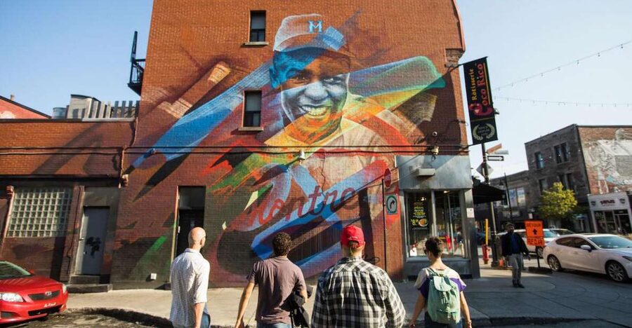 Montreal: Street Art & Mural 2-Hour Guided Walking Tour - Starting at HOTEL10 and entering the Plateau