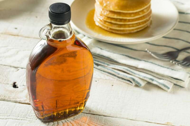 Montreal: Sugar Shack Maple Syrup Day Trip with Lunch - Timing, weather, and the pace of the day