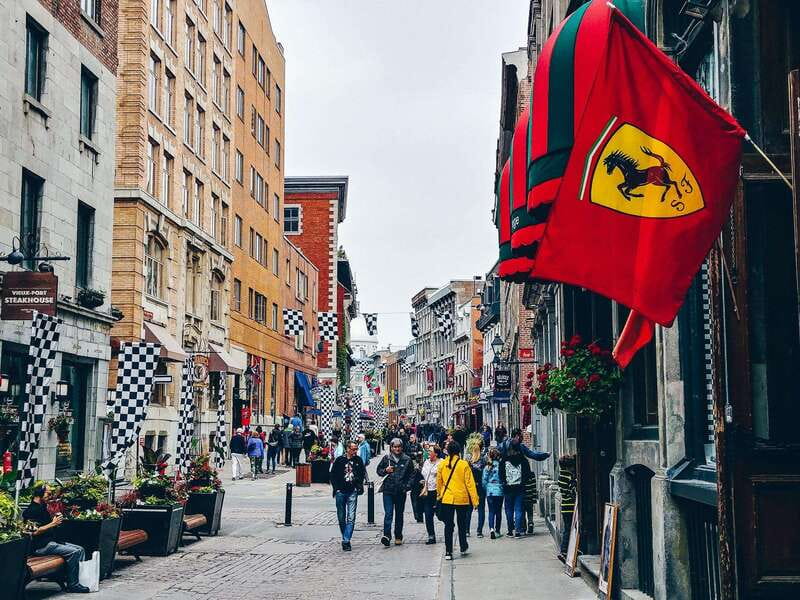 Montreal: Top Rated Small Group Old Montreal Walking Tour - The overlooked corners between the landmarks