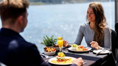 Montréal: Weekend River Brunch Cruise