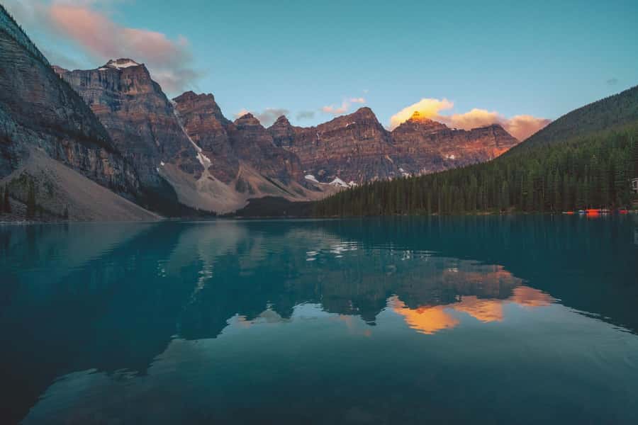 Moraine Lake 1.5hr & Lake Louise Shuttle from Canmore/Banff - The drive through Banff National Park