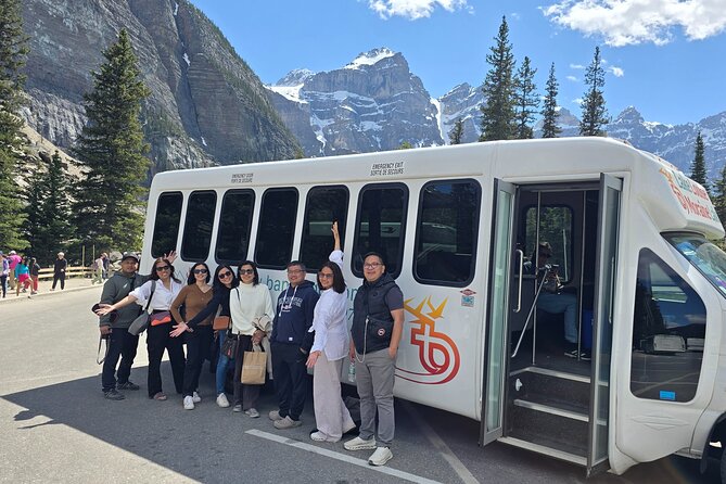 Moraine Lake and Lake Louise Half Day Tour - A scenic ride, not a full guided walk