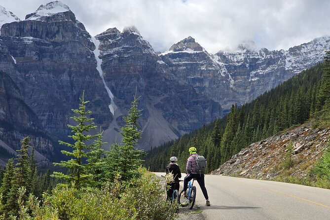 Moraine Lake and Lake Louise Half Day Tour - Who will enjoy this tour most