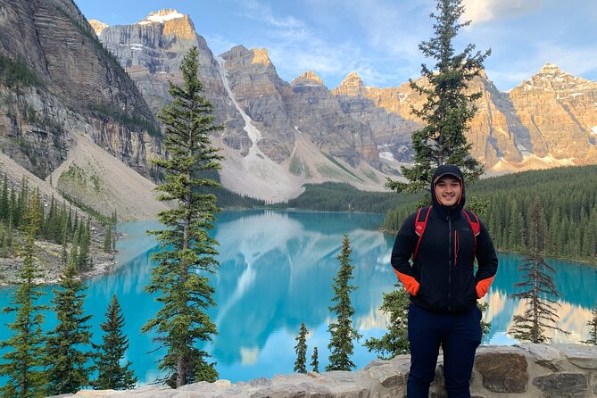 Moraine Lake and Lake Louise Private Premium Day Tour - The drive through Banff National Park